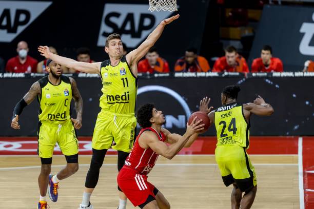 对于勒沃库 对于勒沃库