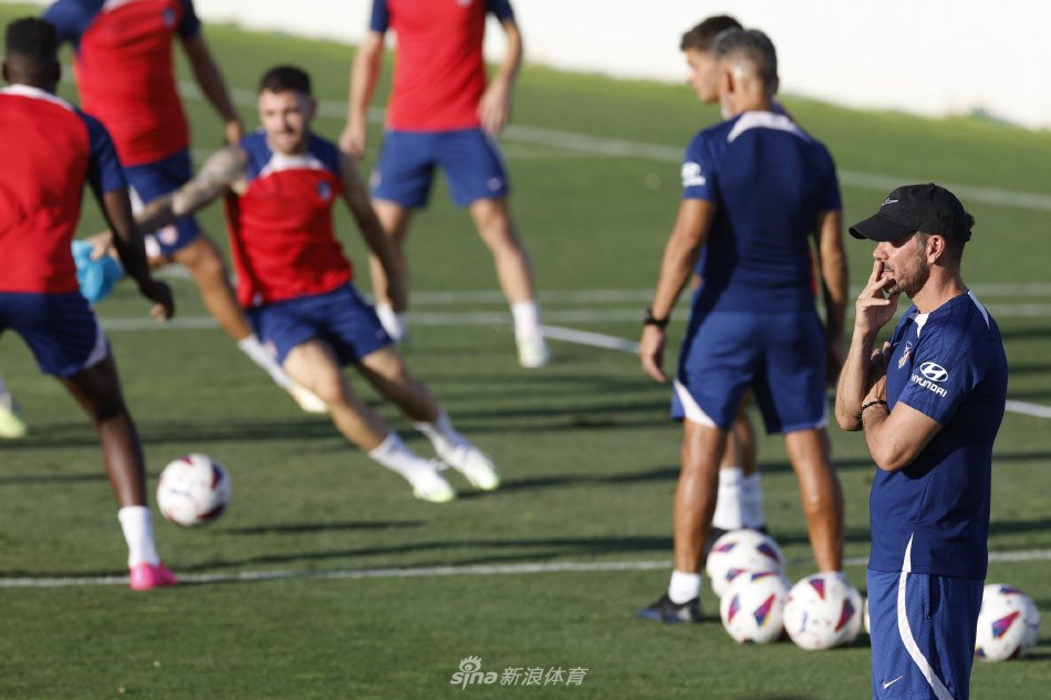 球员与极端 球员与极端